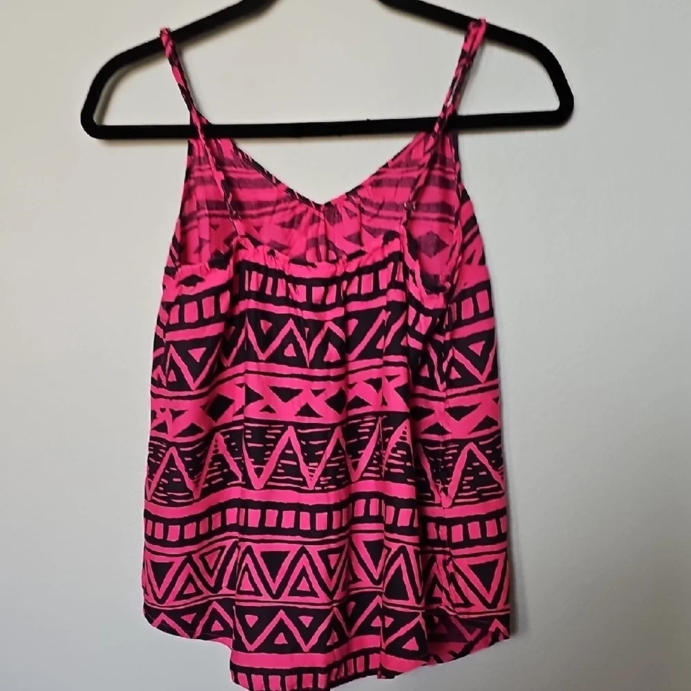 Roxy Stranger Things Vibe Pink and Black Geometric Tank Top Large